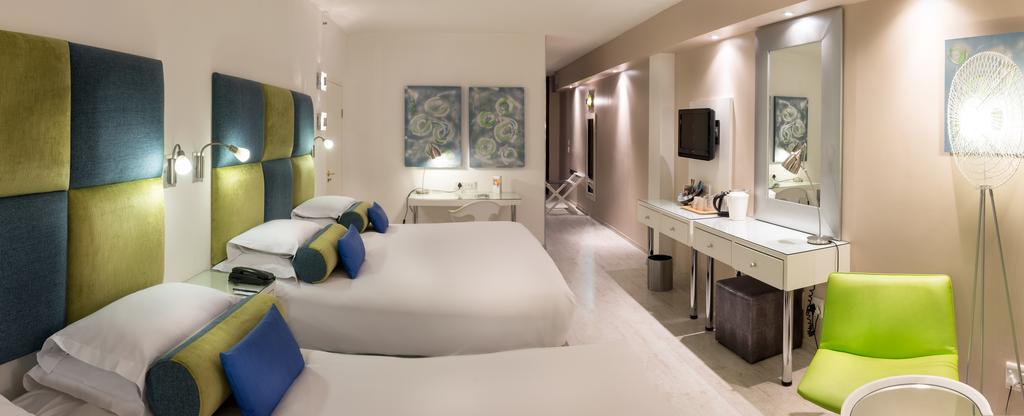 Peermont Metcourt Suites At Emperors Palace Кемптън Парк Екстериор снимка